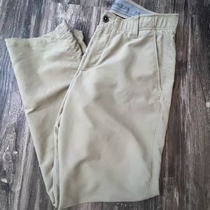 Under Armour Men’s khaki pant